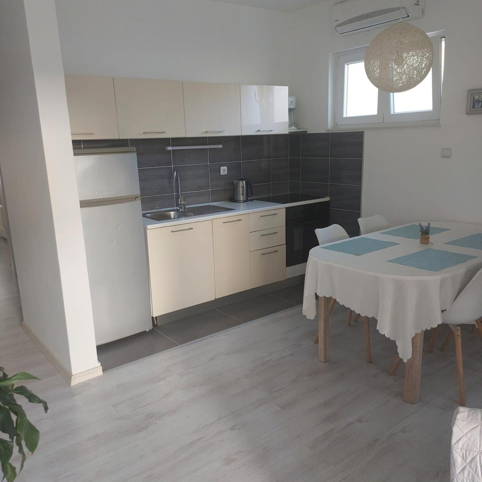 Martina Sun Apartment Zadar Eksteriør billede